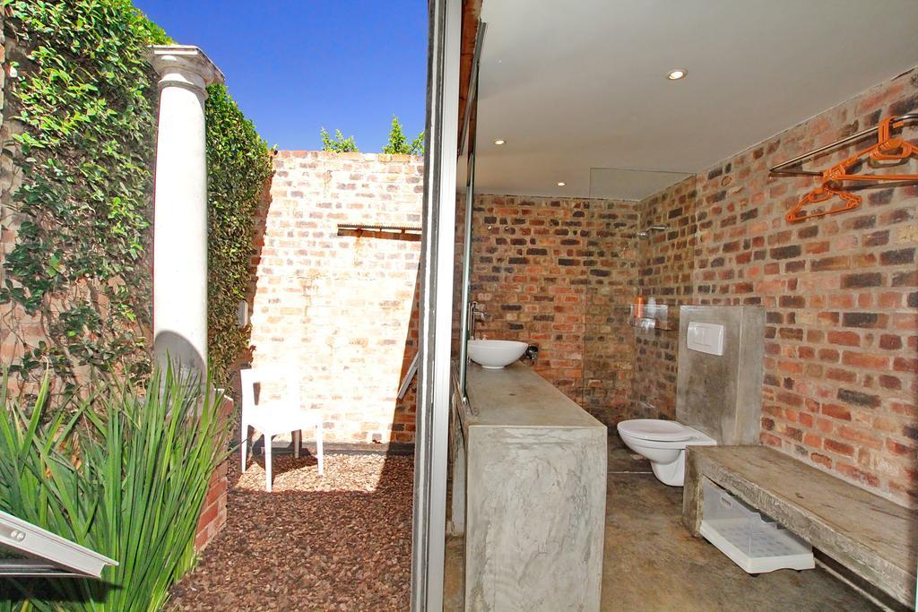 Motel Mi Pi Chi Γιοχάνεσμπουργκ Εξωτερικό φωτογραφία